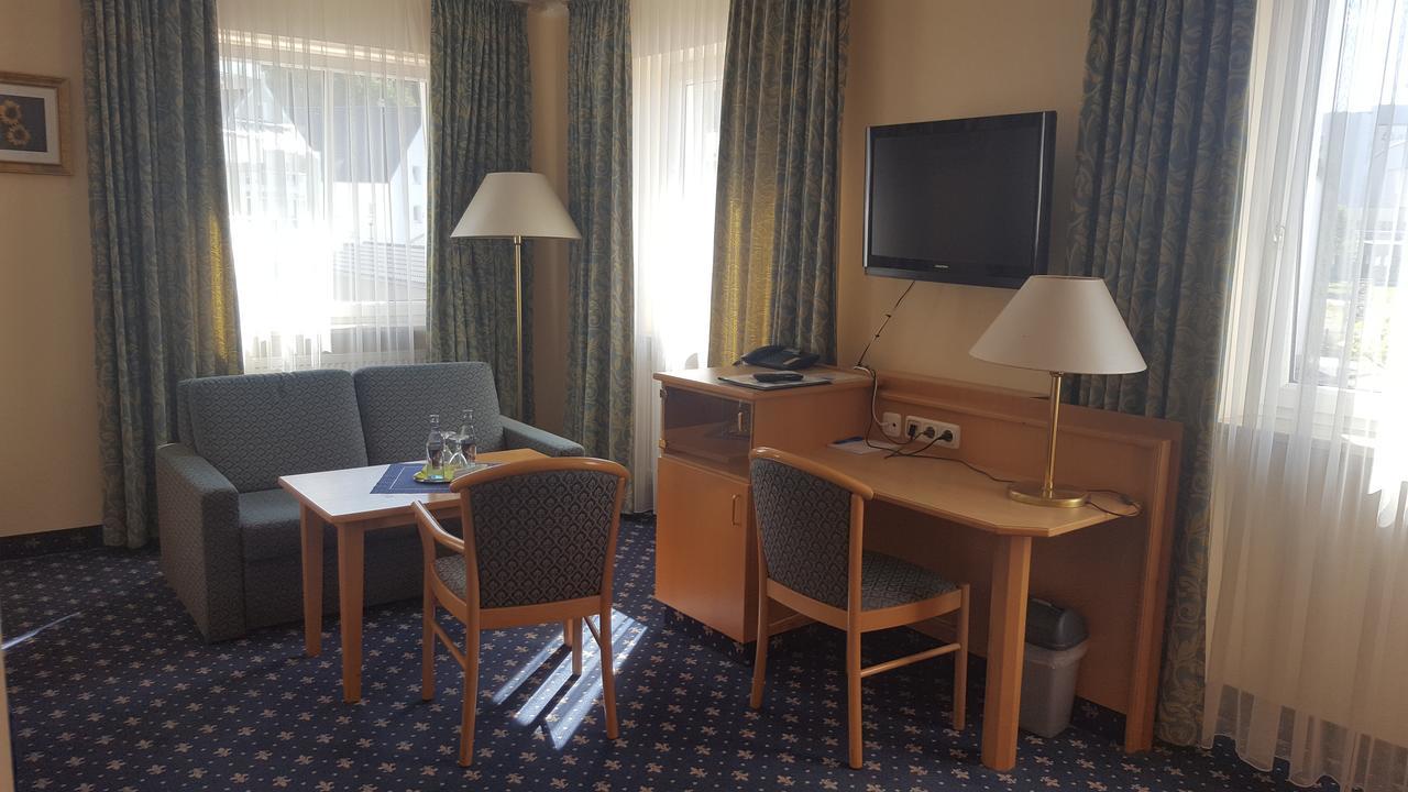 Hotel-Cafe Rathaus Bad Abbach Extérieur photo